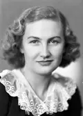 Fröken Barbro Hanning, Bryggargatan 9, Sandviken. 8 december 1945.