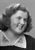 Fröken Naime Forslöv, Forsby. 20 februari 1946.