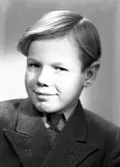 Son till Sally Andersson, Tredje Tvärgatan 25, Gävle. 8 mars 1946.
