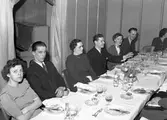 Fotografi tagit i bostaden på 70-årsdagen, 11 mars 1946. Fabrikör Carl Abraham Elfström, Södra Centralgatan 7, Gävle.