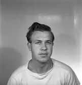 Edmund Pettersson Rederi AB. Legitimationsfotografi. Augusti 1950.

