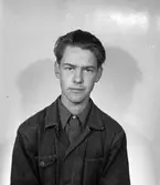 Edmund Pettersson Rederi AB. Legitimationsfotografi. Augusti 1950.


