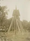 Klockstapeln vid Kråksmåla kyrka 1926.