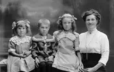 Alma Törnkvist och barnen, Bomhus







