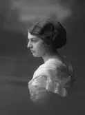 Fröken Lina Wallin