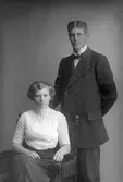 Axel Myrman med dam. Forsbacka
