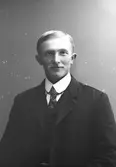 Styrman K. Christensen. Tremastade skonerten 