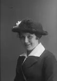 Astrid Johnsson. Cigarraffären i Järnvägshotellet