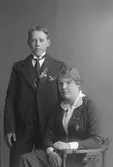 Signhild och Helge Persson, Kastet 2, Bomhus