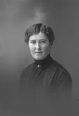 Elin Lundkvist, Råhällan