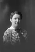 Thyra Norrman, Södra Slottsgatan 16 /Södra Hospitalsgatan 16, Gävle