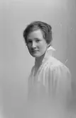 Fröken Gerda Svensson, Nygatan 33, Gävle

