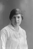 Elsa Ohlsson / Olsson, Valbo prästgård
