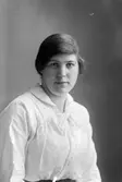 Elsa Ohlsson / Olsson, Valbo prästgård
