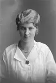 Ester Larsson. Gesters Konditori, Nygatan 29, Gävle
