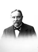 Född 10 februari 1847. Snickarmästare E. Pettersson. Aktiebolaget Gäfle orgel & pianofabrik.