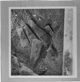 Storfarsgården, Västbyggeby 2:33,
Fynd av ämnesjärn,
År 1967
