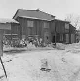 Uthus, foto från nord-väst.