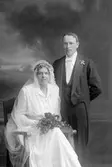 Brudparet Persson. Gavlegårdarna
