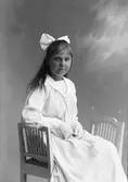 Signe Hägg, Kastet 11, Bomhus