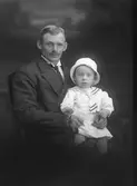 Far och son Pettersson, Bomhus