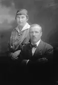 C. Karlsson och Britta Nyman, Helgögatan 9, Gävle
