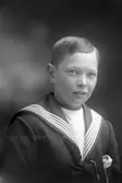 August Larsson, Hille