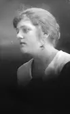 Märtha Larsson, Sockerbruksgatan 53, Gävle.
Cigarraffären, Thulegatan 10, Stockholm


