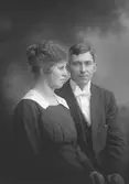 Nils Norin och hans hustru Hildur, Södra Kopparslagargatan 52 B, Gävle.