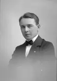 Oscar Lindgren. Jacob Wennbergs järnaffär
