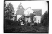 Byggnad, 9 personer.Gustaf Bülow