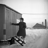 Värmestuga för verkstadsskolan. 
27 januari 1956.