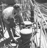 Gävlesjömannen Åke Thoor, född 1928, fotograferad när han var matros på S/S Idkerberg. Foto i maj 1951.
