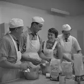 Reportage i Skyllberg. 
Mars 1956.