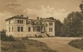 Christinebergs gård i Gårdveda.  Huvudbyggningen trähus från 1800 -talets senare hälft  (1875 - 1876). Ritat av bröderna Kumlien.