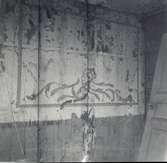 Hökaboet, rivet 1954. Målning på en vägg.