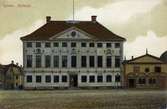 Kolorerat vykort med motiv av Rådhuset i Kalmar.