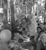 Barnutflykt till Årsunda. Storsjön. År 1936

