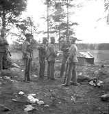 Landstormen. Kyrkoherde Jonzon håller bön. Den 1 juni 1936

