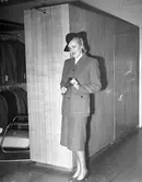 Konsum Alfa mannekänguppvisning. Den 21 April 1942
