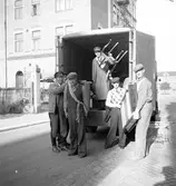 1 oktoberflytt. Reportage för Gefle Dagblad. Den 1 Oktober 1937


