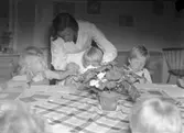 Reportage för Gefle Posten. Kindergarten. November 1937



