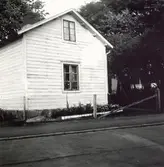 En bostad med fjällpanel.