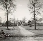 Fagerhults gård, corps de logi med flygelbyggnader.