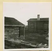 Byggnaderna hitflyttade från Norrland 1945.