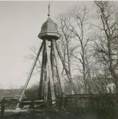 En klockstapel i Blackstad.