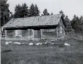 Kansliet, en byggnad från tingets tid i Skill.