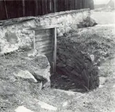 En källaringång i Mjödehult.