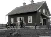 Rinaldos gård i Norra Kvill.

Foto Färgare Peter Wide, Sundsvall 1902