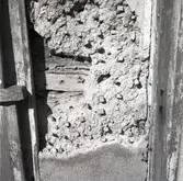 Knapegården, prov på bruksrevetering med pinning i norra flygeln, 1840 talet.